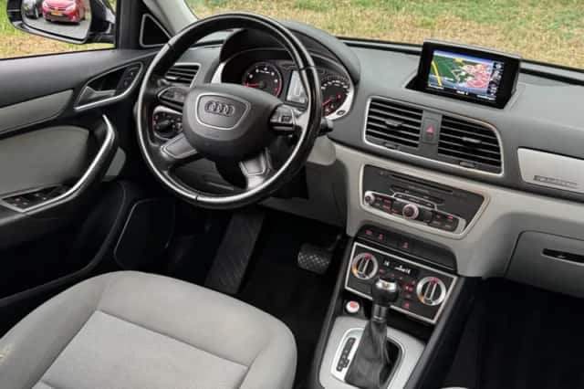 Audi Q3 (2012) thumbnail 2