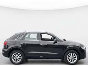 Audi Q3 (2012) thumbnail 4