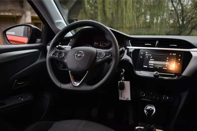 Opel Corsa (2020) thumbnail 2