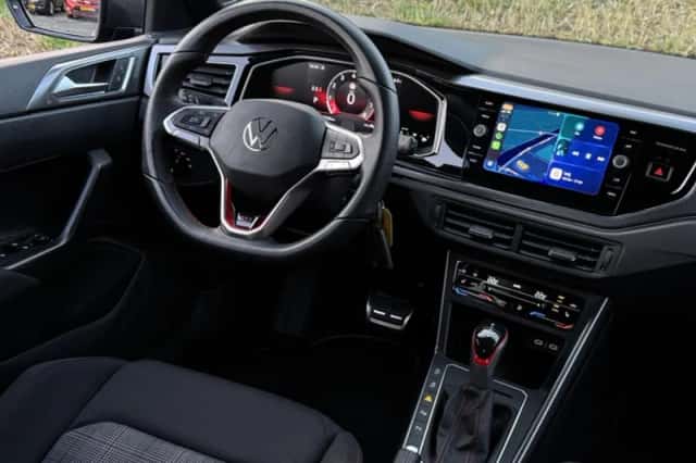 Volkswagen Polo (2024) thumbnail 2