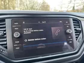 Volkswagen T-Roc (2020) thumbnail 21