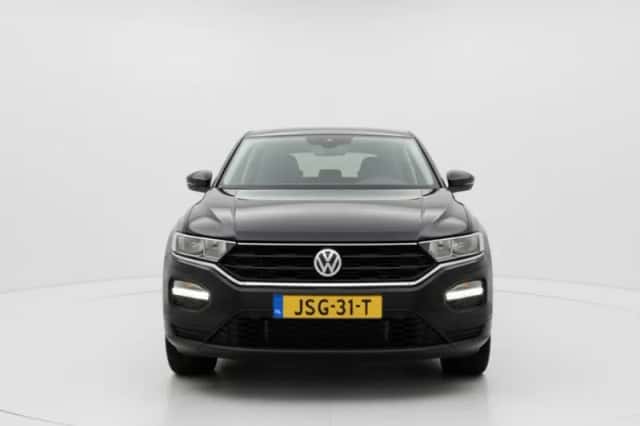 Volkswagen T-Roc (2020) thumbnail 4