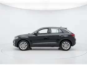 Volkswagen T-Roc (2020) thumbnail 6