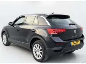 Volkswagen T-Roc thumbnail 8