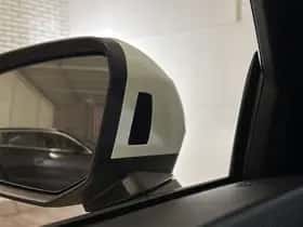 Audi Q3 (2022) thumbnail 15