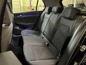 Volkswagen Golf thumbnail 17