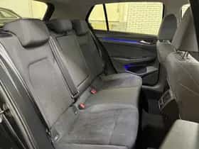Volkswagen Golf thumbnail 19