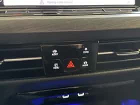 Volkswagen Golf thumbnail 29