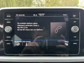Volkswagen T-Roc thumbnail 28