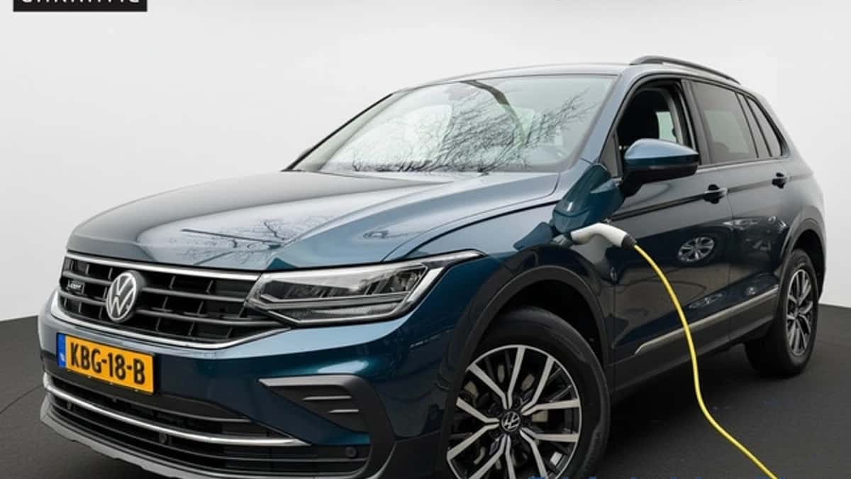 Volkswagen Tiguan — foto 1