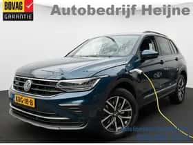 Volkswagen Tiguan (2022) thumbnail 1