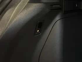 Volkswagen Tiguan thumbnail 21