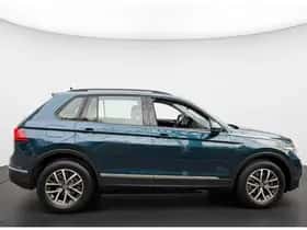 Volkswagen Tiguan thumbnail 4