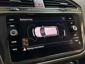 Volkswagen Tiguan thumbnail 32
