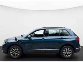 Volkswagen Tiguan (2022) thumbnail 5