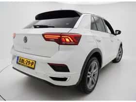 Volkswagen T-Roc thumbnail 3