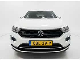 Volkswagen T-Roc thumbnail 4