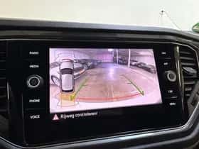 Volkswagen T-Roc thumbnail 32
