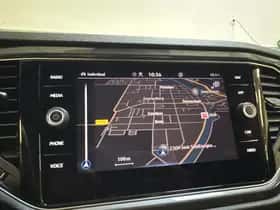 Volkswagen T-Roc thumbnail 34