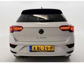 Volkswagen T-Roc thumbnail 5