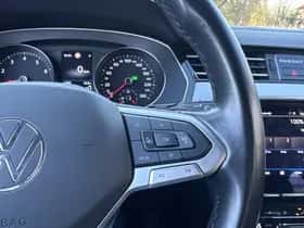 Volkswagen Passat thumbnail 26