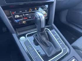 Volkswagen Passat (2022) thumbnail 29