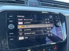 Volkswagen Passat thumbnail 31