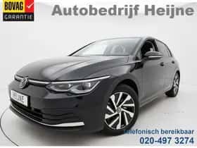 Volkswagen Golf (2022) thumbnail 1