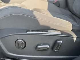 Volkswagen Golf (2022) thumbnail 17