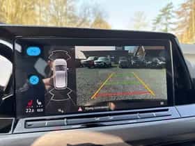 Volkswagen Golf (2022) thumbnail 33