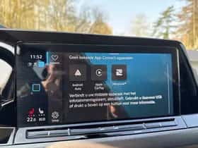 Volkswagen Golf (2022) thumbnail 36