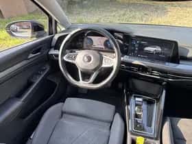 Volkswagen Golf (2022) thumbnail 7