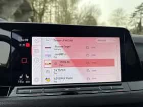 Volkswagen Golf thumbnail 32