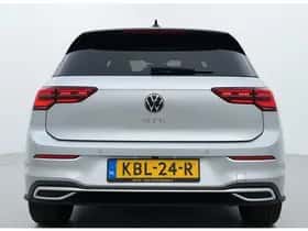 Volkswagen Golf (2022) thumbnail 5