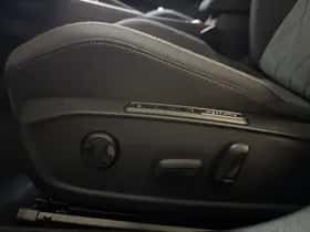 Volkswagen Golf (2022) thumbnail 14