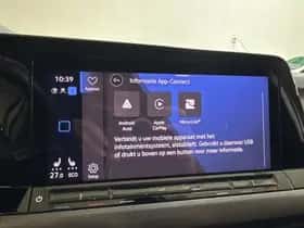 Volkswagen Golf (2022) thumbnail 35
