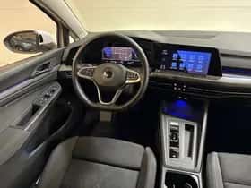 Volkswagen Golf (2022) thumbnail 7
