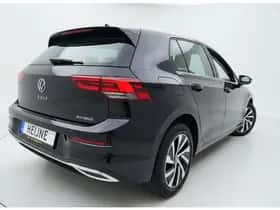 Volkswagen Golf thumbnail 6