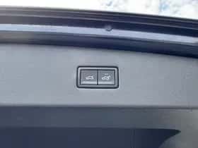 Volkswagen Tiguan (2018) thumbnail 20
