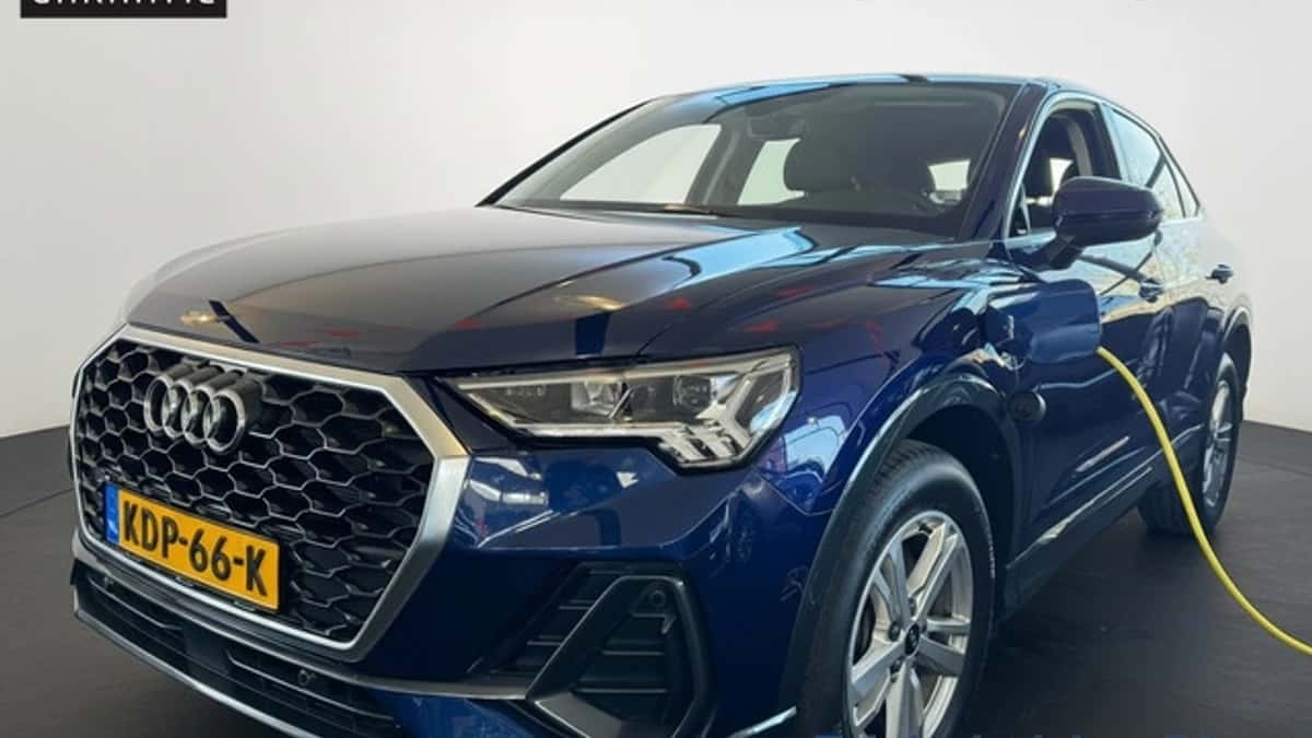 Audi Q3 (2022) — foto 1