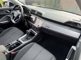 Audi Q3 (2022) thumbnail 11