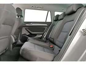 Volkswagen Passat thumbnail 12