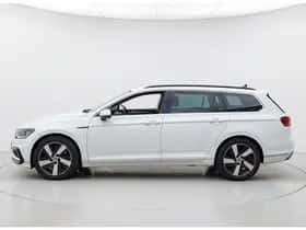 Volkswagen Passat thumbnail 6