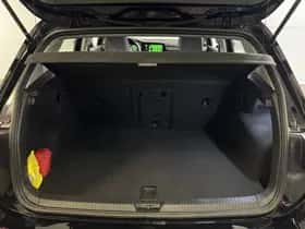 Volkswagen Golf thumbnail 12