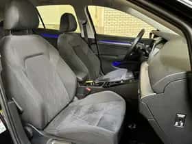 Volkswagen Golf thumbnail 21