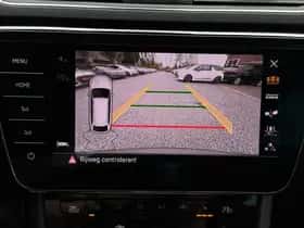 Škoda Superb thumbnail 38