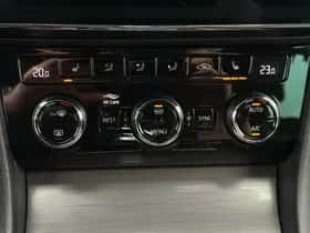 Škoda Superb thumbnail 39