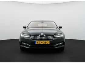 Škoda Superb thumbnail 8