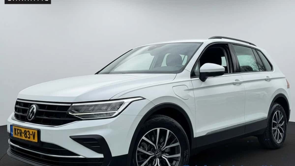 Volkswagen Tiguan (2021) — foto 1