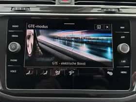 Volkswagen Tiguan (2021) thumbnail 22